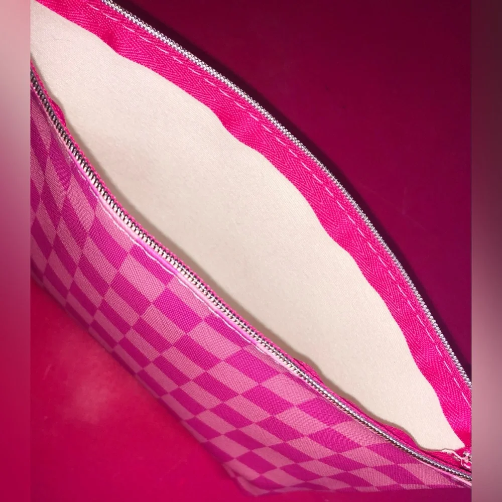 Vacay Mode Cosmetic Pouch Pink Aqua MakeUp Beauty Lipgloss Mirror IPhone Parfume